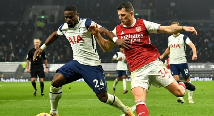 Spurs Beats Arsenal and Regains Top Spot