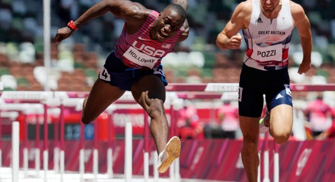 Tokyo Olympics: “Embarrassing” US relay team fail to qualify for 4x100m final