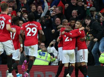 Manchester United seek response as Chelsea hope to maintain run