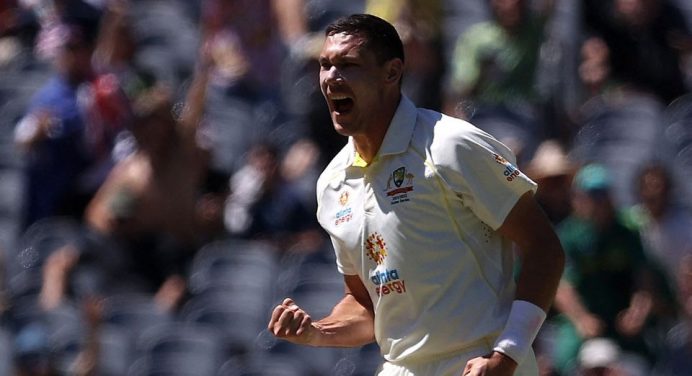 Australia recall Khawaja, Boland retained for fourth Ashes test