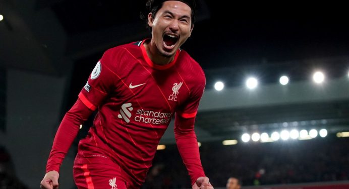 Minamino heads on to Norwich into FA last eight